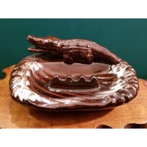 Vintage Midcentury Ceramic Alligator Ashtray 5"x3.5"x2"
